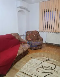 Apartament 3 Camere Nicolina - Prima Statie - foto 1