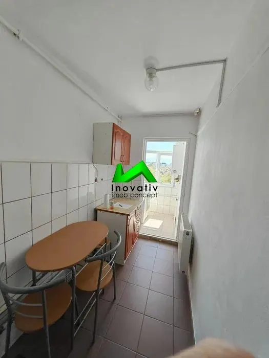 Garsoniera de inchiriat Sibiu Vasile Aaron - foto 2
