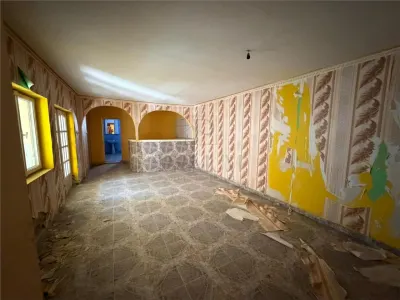 BRAYTIM - CASA CU CURTE - 7 CAMERE - BALCON - CURTE SPATIOASA - foto 1