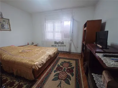 Casa cu teren, aproape de centrul balneo-termal Vata Bai - foto 4