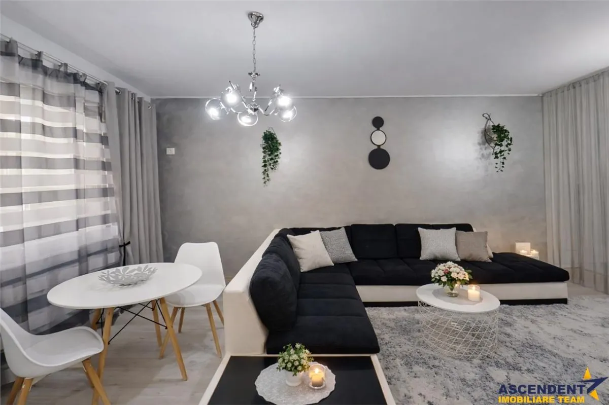 Studio cochet,mobilat,utilat,bucatarie separata,boxa,Top City,Tractorul,Brasov - foto 1