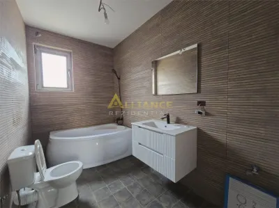 Casa parter- bucatarie inchisa- 3 camere- pod - beci - foto 4