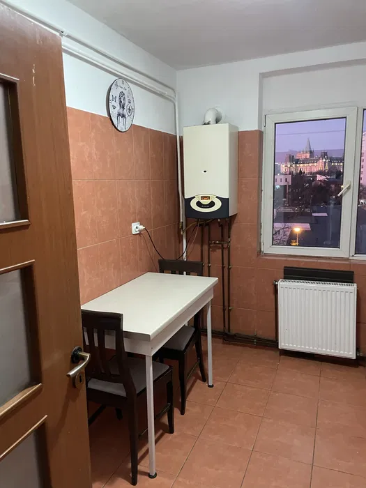 Apartament 2 camere PALAS - 380  EURO - foto 1