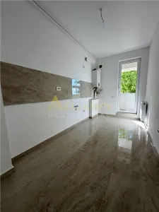 2 camere decomandat GATA DE MUTARE | Metrou Berceni - foto 1