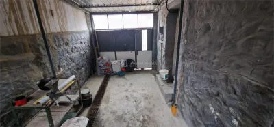 Resita Casa la Pret de Apartament,Parter, Etj 1 si Pod, Zona Muncitoresc - foto 10