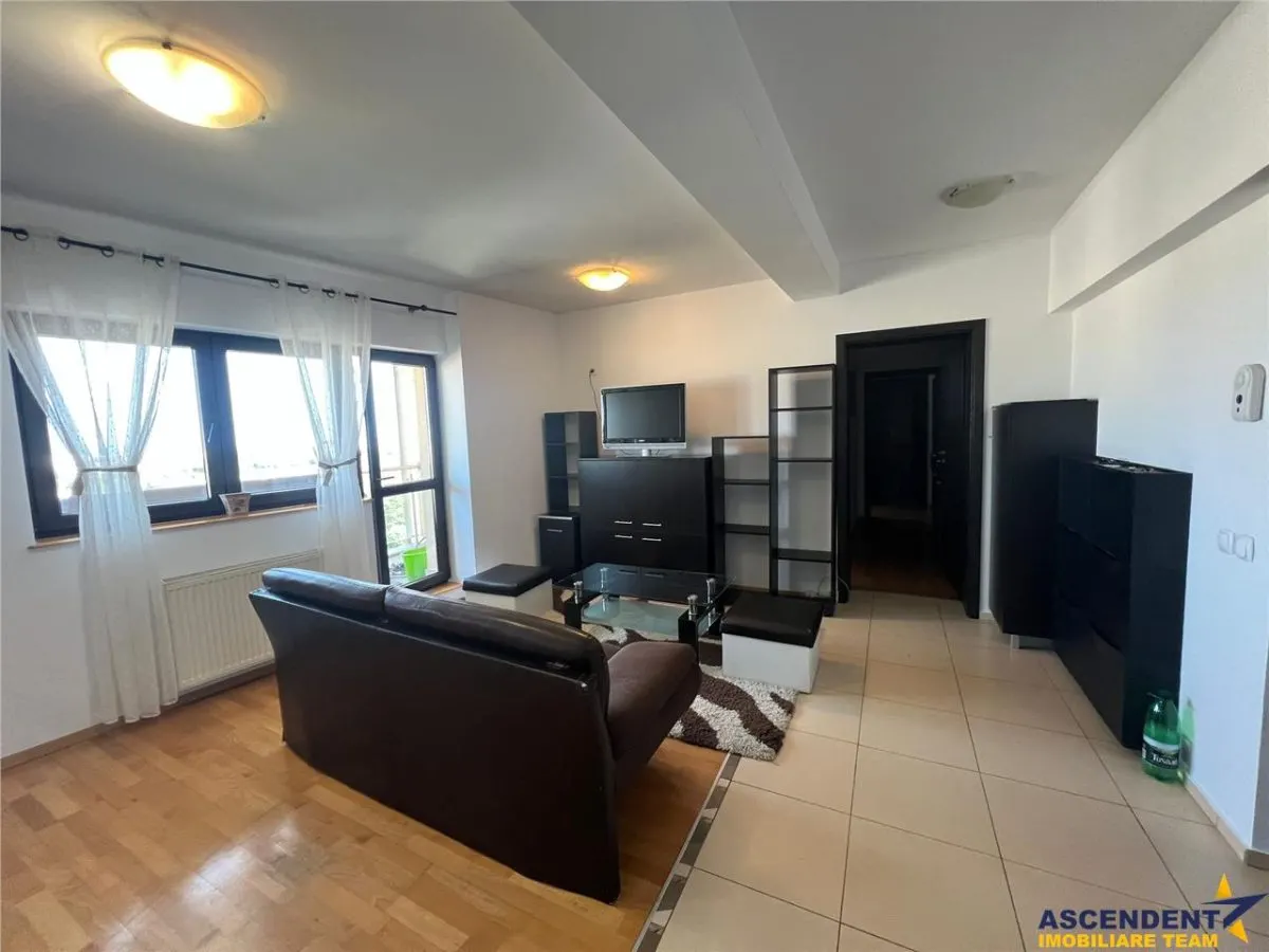 Apartament cu parcare subterana, Central, Brasov - foto 11