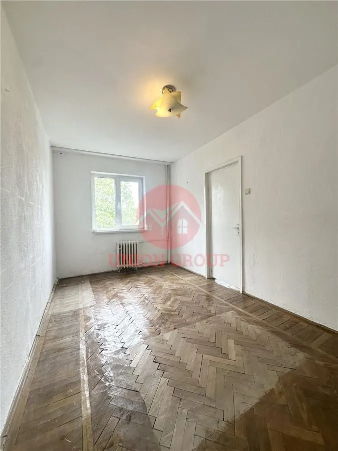 Apartament 2 Camere Semidecomandat, Etaj Intermediar, Tomis Nord Ciresica - foto 12