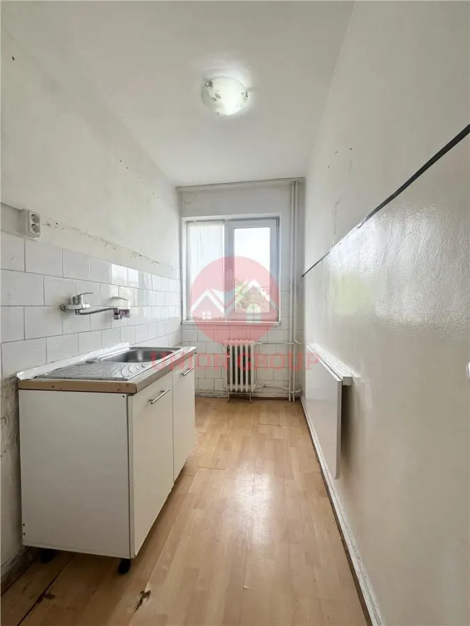 Apartament 2 Camere Semidecomandat, Etaj Intermediar, Tomis Nord Ciresica - foto 6
