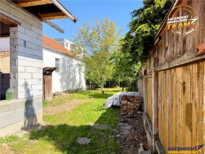 Casa cu potential,  acces la/ din 2 strazi,  512 mp teren,  Sfantu Gheorghe - foto 17