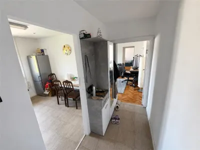 JUDETEAN - 2 CAMERE - CLIMA - BLOC ANVELOPAT - Timisoara