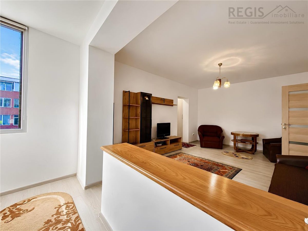 Apartament spatios cu 2 camere si 2 balcoane zona Tractorul - foto 2