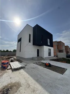 COMISION 0% DIRECT DEZVOLTATOR VILA INDIVIDUALA DOMNESTI FORTULUI - COMPLEX CASE - Domnesti