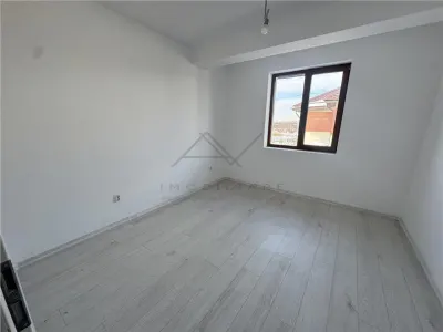 DE VANZARE VILA BRAGADIRU CELOFIBREI 4 CAMERE | TOATE UTILITATILE - foto 16