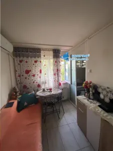 VAND GARSONIERA IACOB ANDREI FERENTARI - foto 5