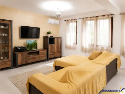 Casa individuala cu etaj, gradina, terasa,  Sanpetru, Brasov - foto 2