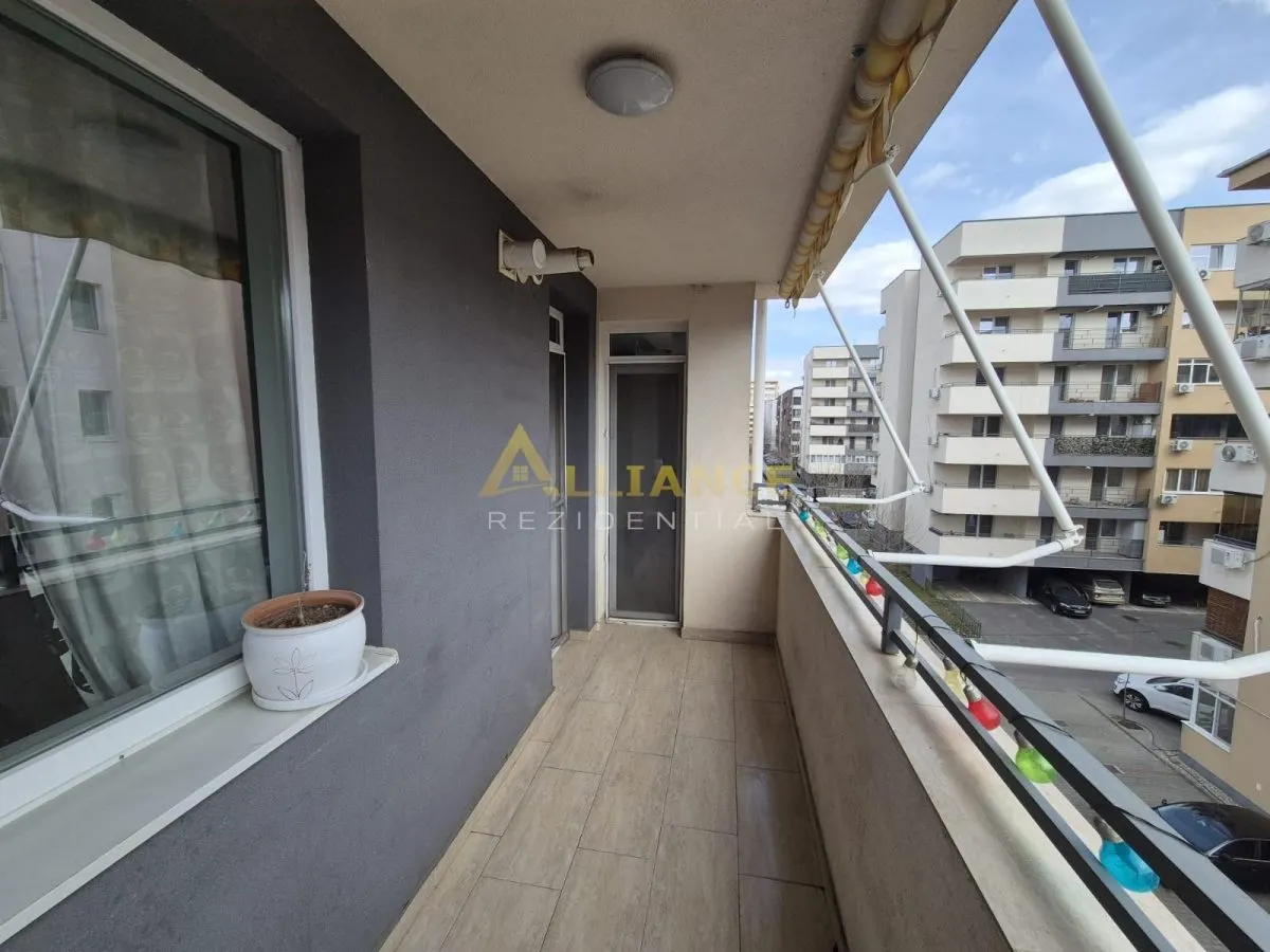 Aparatorii Patriei-Apartament 3 Camere Mobilat - foto 1