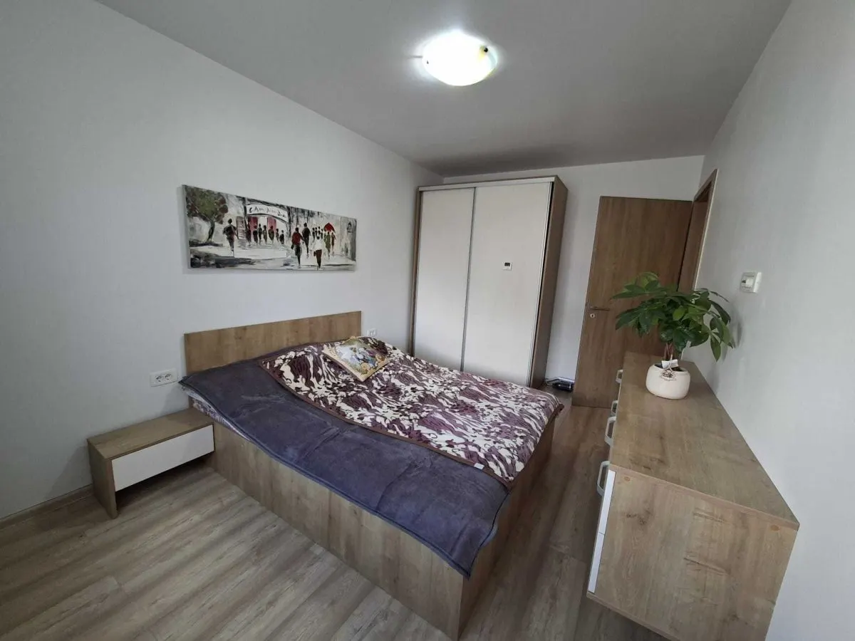 Apartament 2 camere, Kasper Coresi, decomandat,loc de parcare - foto 6