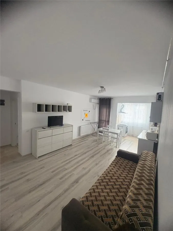 Inchiriere apartament  2 camere zona Vest - foto 1