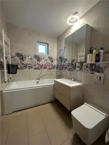 Inchiriere Apartament cu 3 camere Decomandat Palas Mall - foto 4