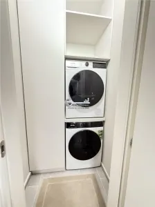 2 CAM , CENTRU PODU ROS PALAS , UNIREA TOWERS, LUX, PRIMA INCHIRIERE - foto 14