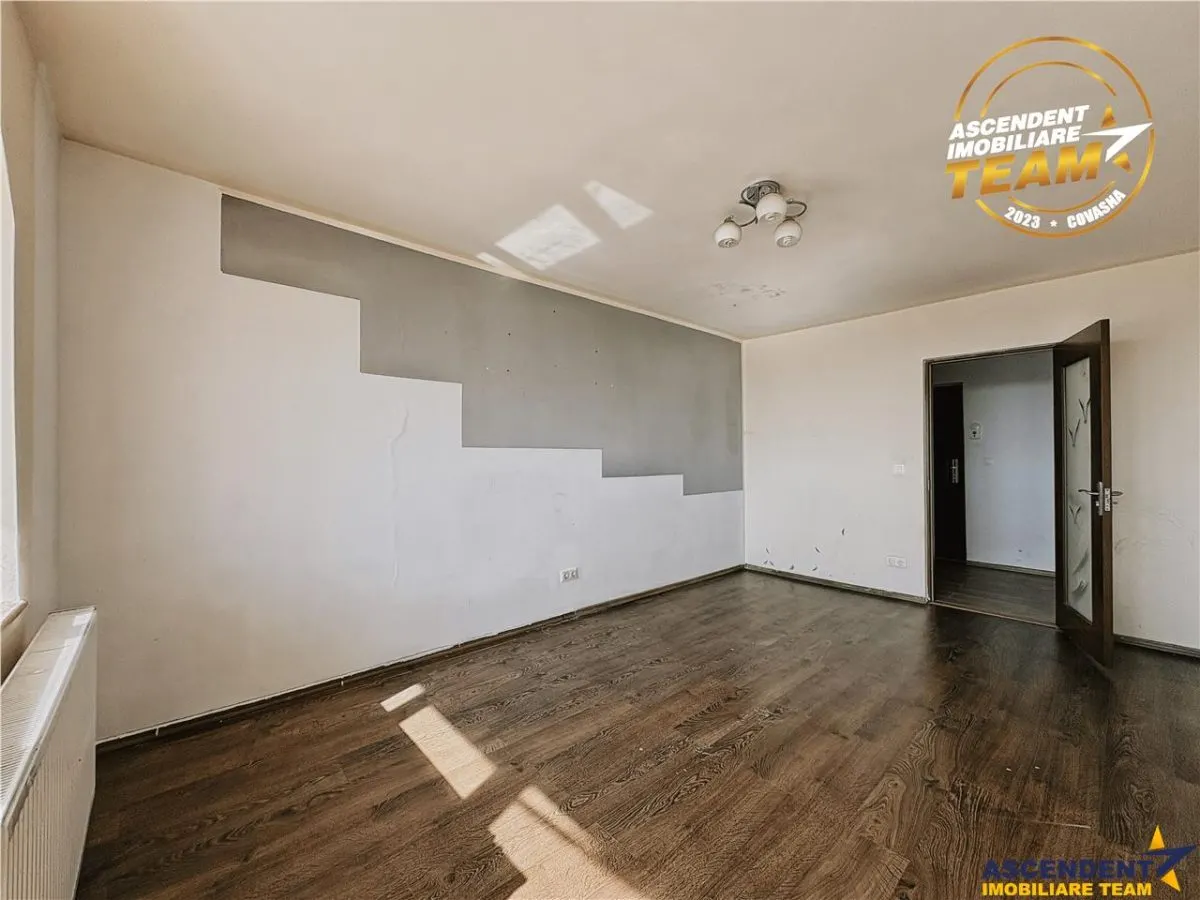 Apartament decomandat cu panorama spectaculoasa, Simeria, Str. Dealului, Sfantu Gheorghe, Covasna - foto 1