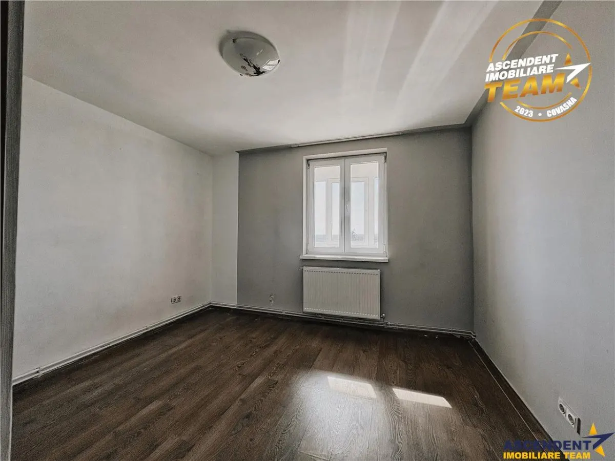 Apartament decomandat cu panorama spectaculoasa, Simeria, Str. Dealului, Sfantu Gheorghe, Covasna - foto 4