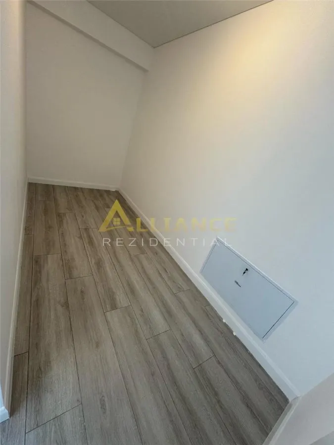 Penthouse de vanzare  Str. Crestesti - foto 9