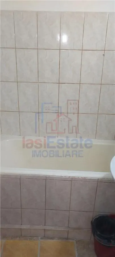 Garsoniera in zona Tatarasi - foto 3