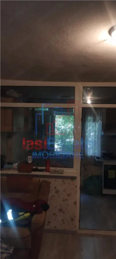 Garsoniera in zona Tatarasi - foto 4