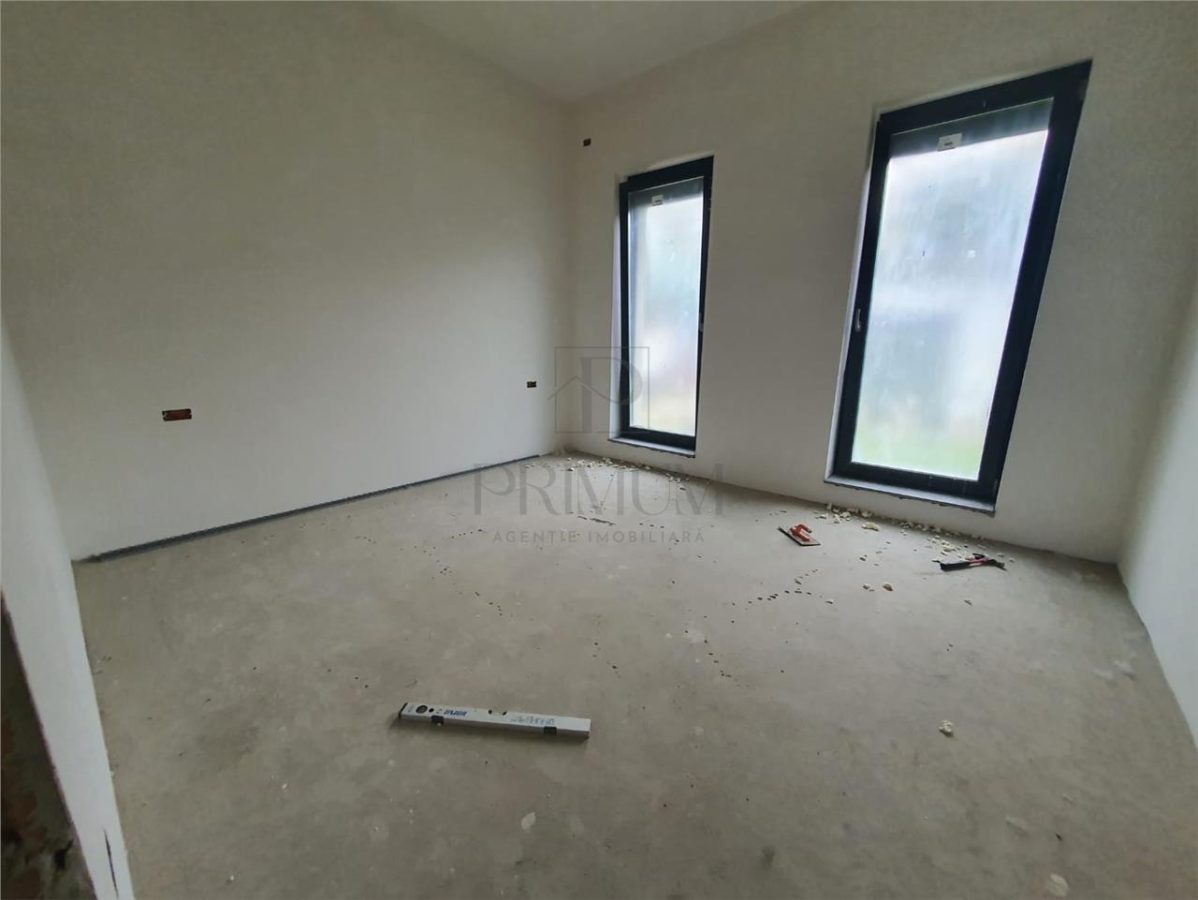 BRAYTIM, CASA INDIVIDUALA, INCALZIRE IN PARDOSEALA, TRIFAZIC, GARAJ - foto 5