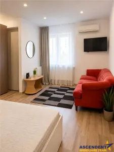 Garsoniera la casa, mobilata, 38mp, cu teren 20mp, Centrul Istoric, Brasov - Brasov