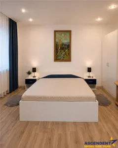 Garsoniera la casa, mobilata, 38mp, cu teren 20mp, Centrul Istoric, Brasov - foto 3