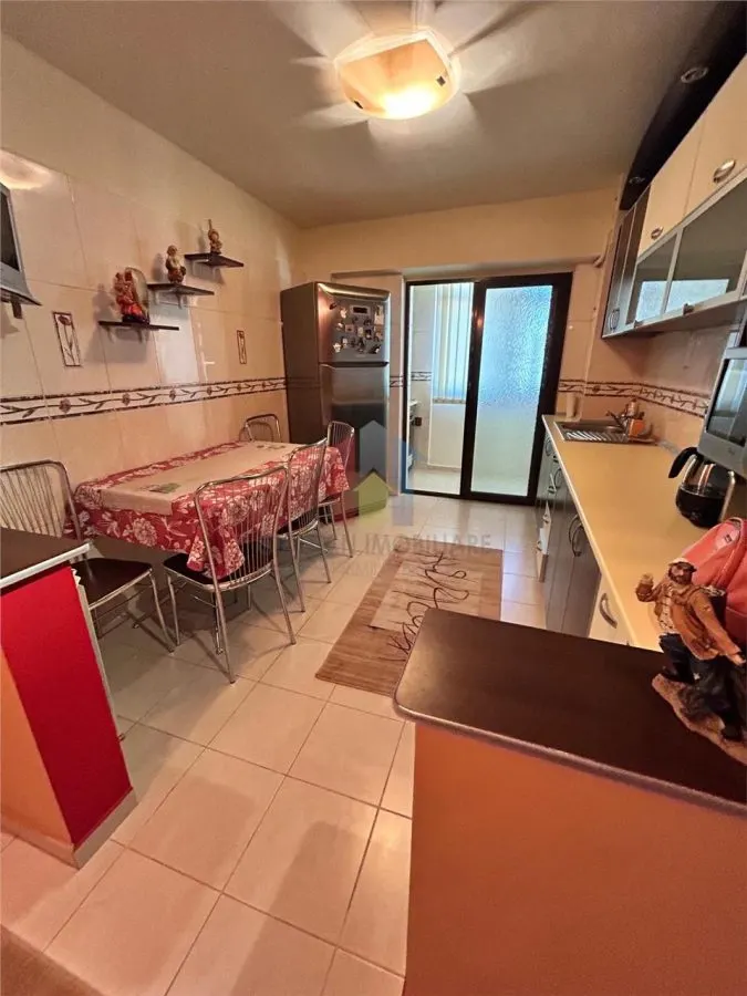 Mobilat si Utilat ! 3 camere confort 1 Obor- Scolilor , et 3 - foto 6