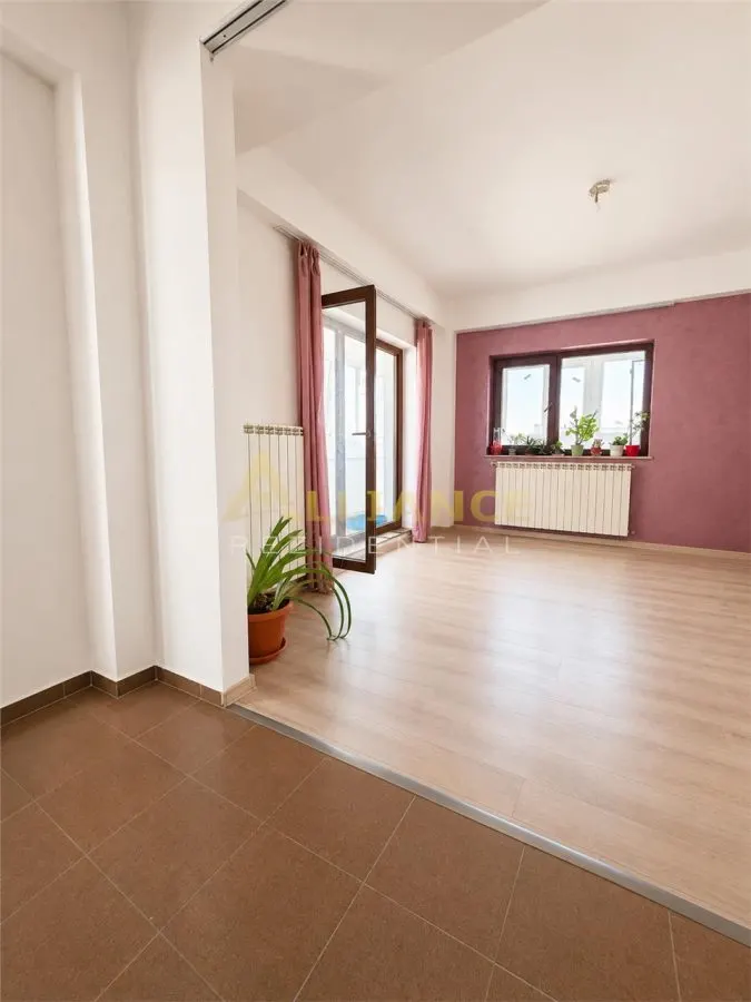 Sector 3 Apartament 2 camere Mobilat cu parcare si boxa - foto 11