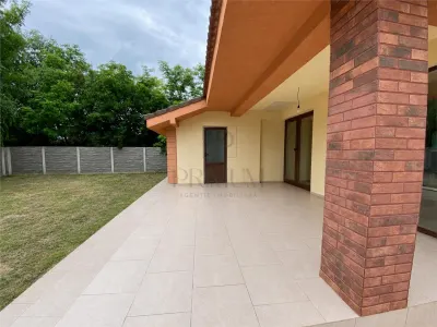 SANMIHAIUL ROMAN - CASA INDIVIDUALA 3 CAMERE - 2 BAI - 2 TERASE - 3 LOCURI PARCARE - CURTE MARE - foto 12
