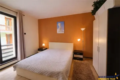 In ambientul statiunii Poiana Brasov,etaj1, 2bai,terasa la 360 grade,parcare asigurata - foto 5