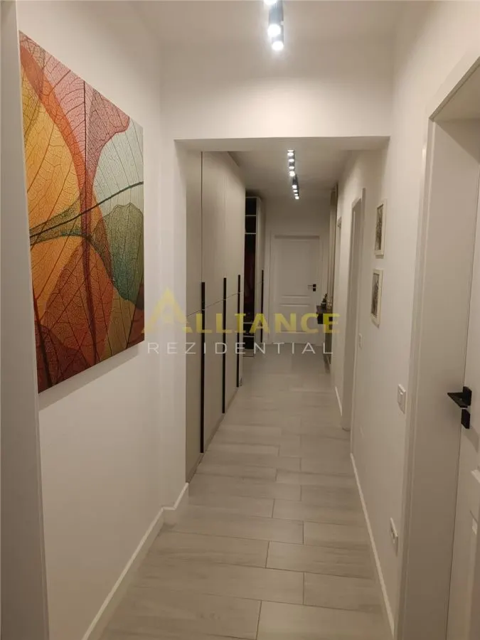Apartament 3 camere decomandat | 108 mp | Loc de parcare inclus | Sector 4 - foto 4