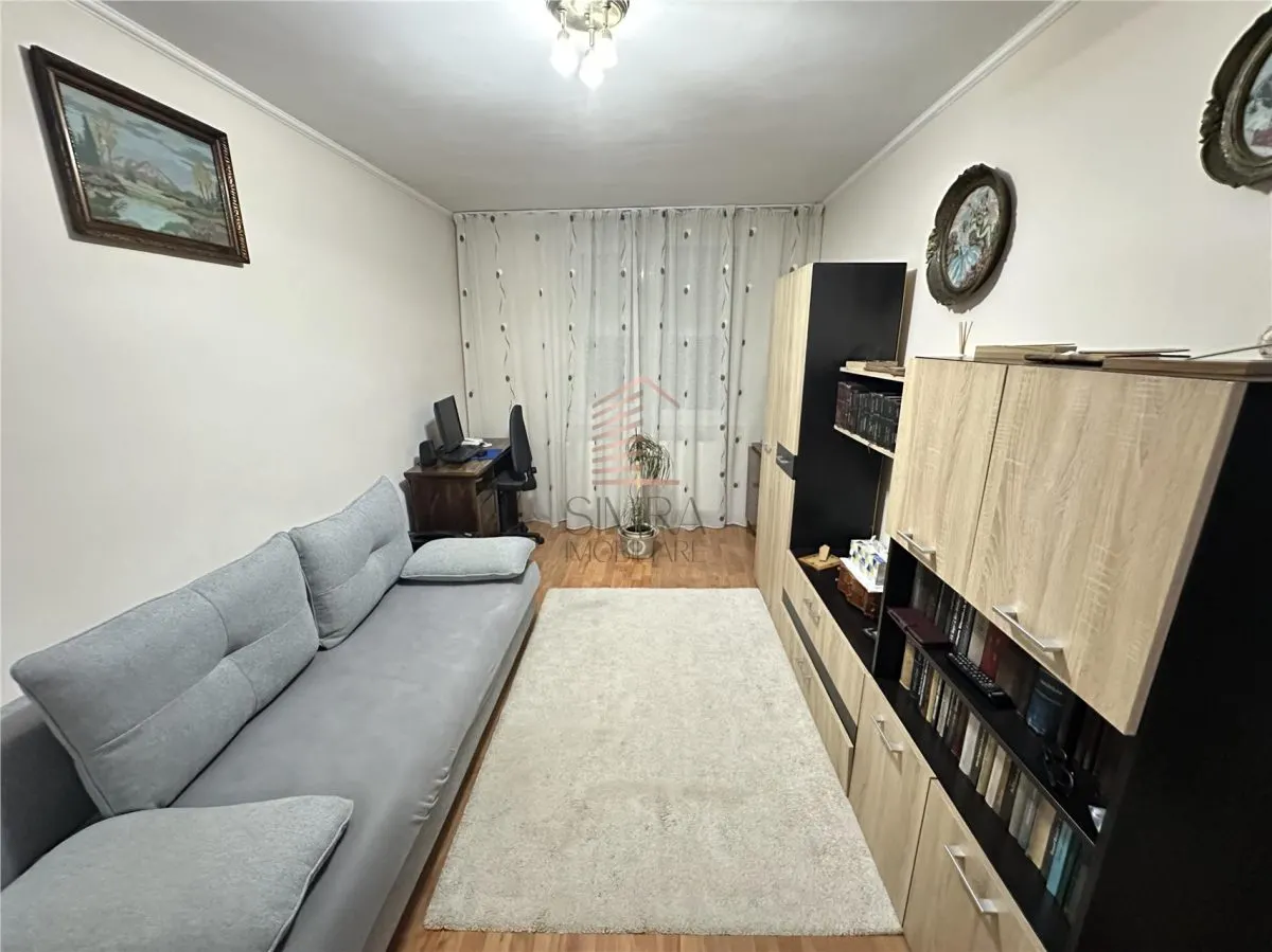 Apartament cu 2 camere, Nufarul - foto 1