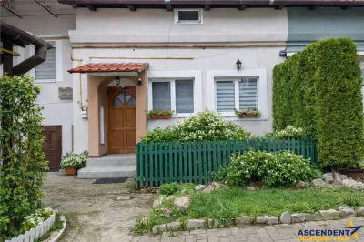 Apartament extins, trei unitati locative cu baie proprie, central, Brasov - foto 1