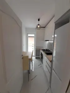 Apartament 1 camera decomandat Luca  Cetatutii predare imediata - foto 1