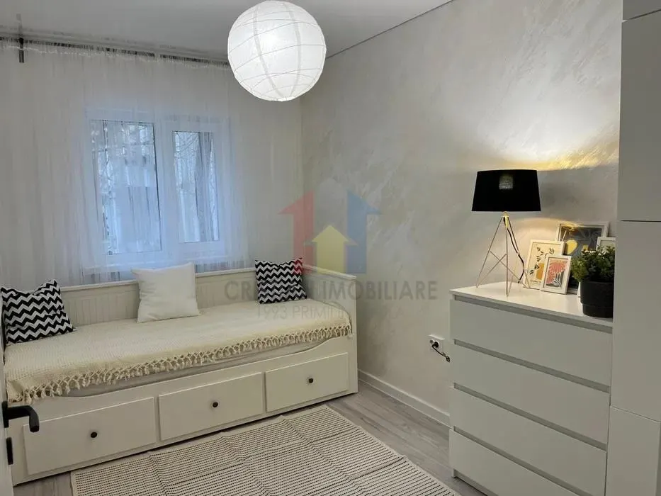 Ap.3 cam, cort 1, decomandat, Dorobanti, parter cu balcon - foto 5