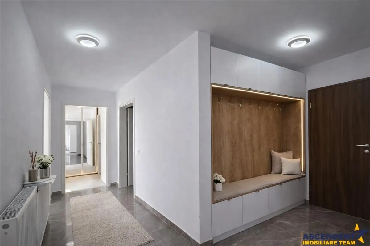 Decomandat, 3 camere, 2 bai, loc de parcare, Casa Nobel, Brasov. - foto 8