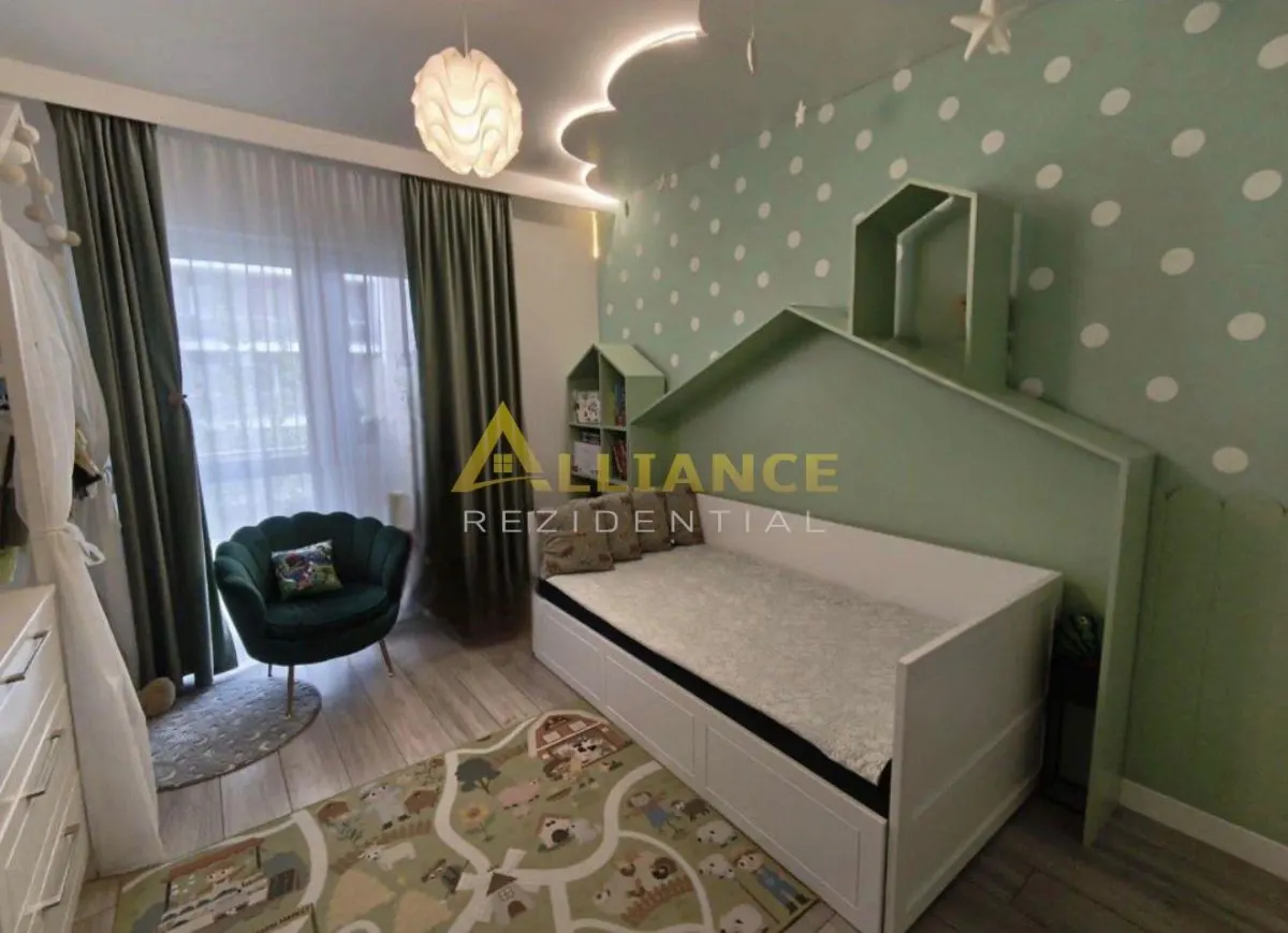 Grand Kristal ~ Apartament 3 camere decomandat - foto 5
