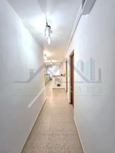 Apartament 3 camere decomandat renovat, mobilat si utilat, Valhuta - foto 9