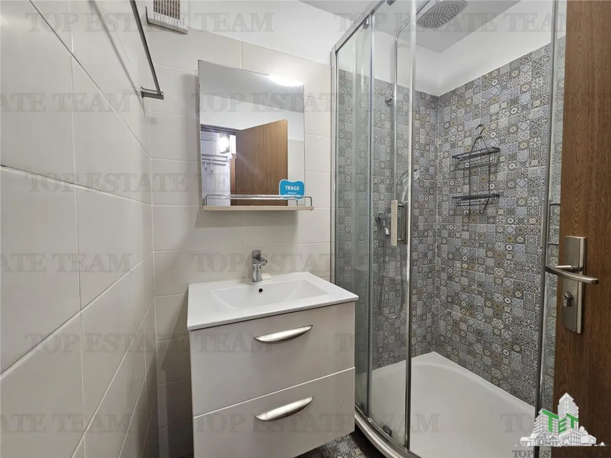 Apartament deosebit, 4 camere, 3 dormitoare - in vila cu intrare separata - o oaza de liniste in inima Constantei - foto 15