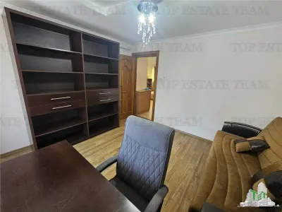 Apartament deosebit, 4 camere, in vila cu intrare separata - o oaza de liniste in inima Constantei - foto 10