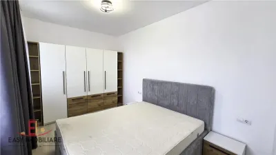 Apartament cu 2 camere, et 2, cu lift, balcon, AC, parcare, UMFST, Centru - foto 6