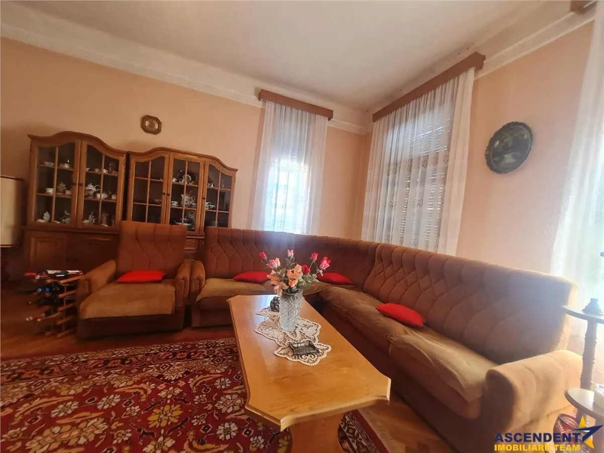 Casa cu vatra traditionala, gradina, garaj, facilitati, Codlea, Brasov - foto 20