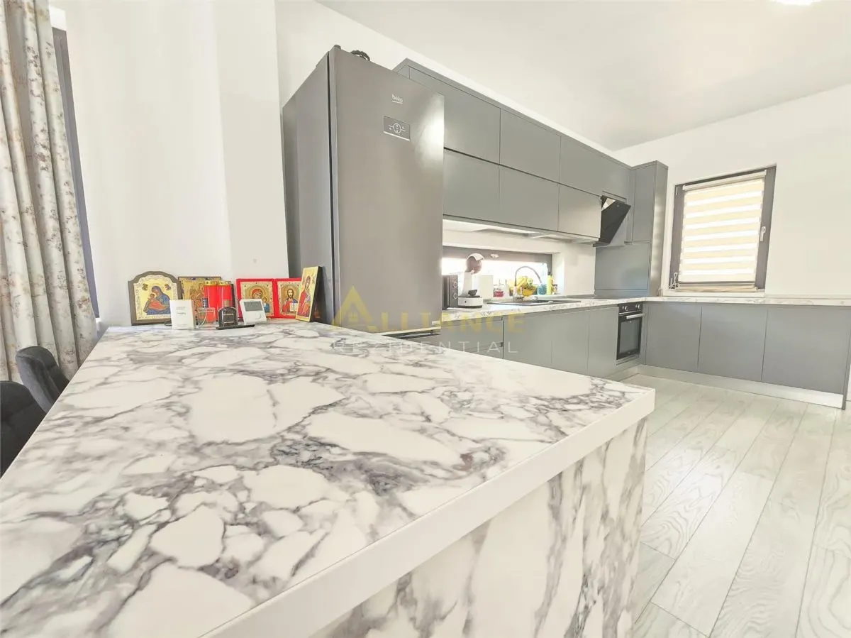 Duplex - 3 camere - 2 bai - 150mp teren - foto 8