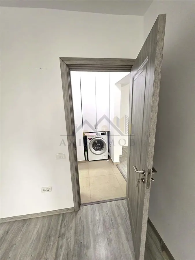 Apartament 3 camere conf  1 semidec  zona Unirii Sud - foto 9